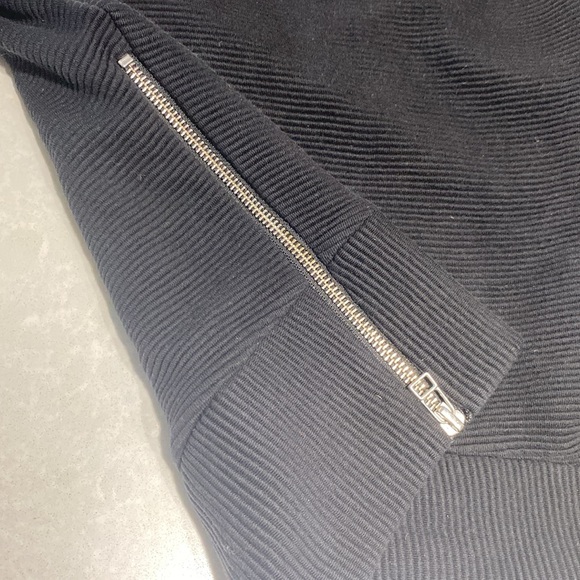 Aritzia Wilfred free Suzanna ribbed zipper side Sweater100% cotton black⭐️⭐️⭐️⭐️ - Picture 5 of 16